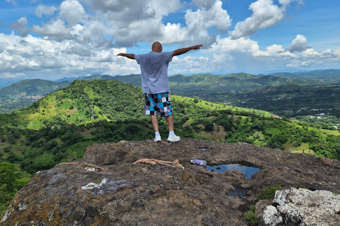 Santa Ana: Cerro Tecana Sunset Hike Tour