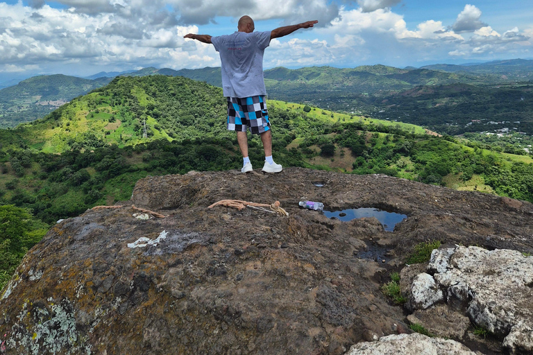 Santa Ana: Cerro Tecana Sunset Hike Tour