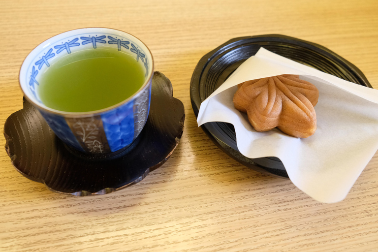 Hiroshima: UNESCO Miyajima and Atomic bomb dome Guided Tour Hiroshima: UNESCO Miyajima & Atomic Bomb Dome Guide Tour