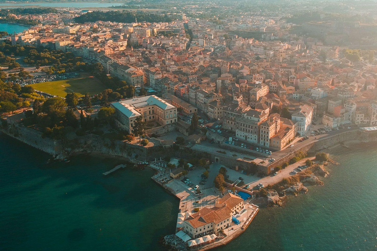 Crociera privata al tramonto a Corfù