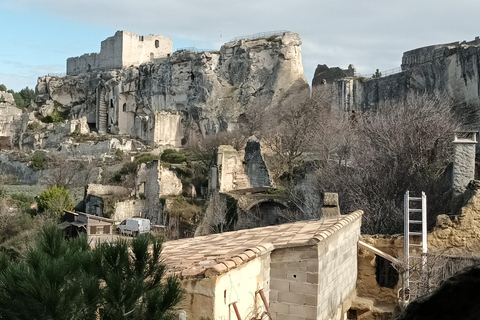 夏季之旅，4天/ 3晚，骑电动自行车探索普罗旺斯夏季之旅，4天/3夜，骑电动自行车探索普罗旺斯