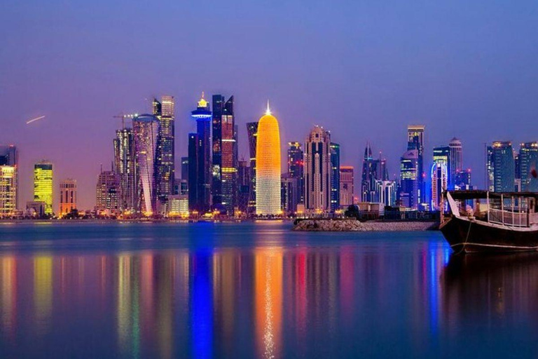 Doha: Full Day City Tour & Buffet Dinner in Traditional Dhow