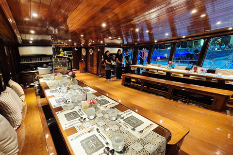 Bangkok: Horizon Yacht Dinner Cruise