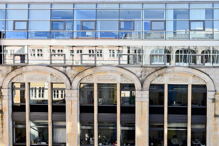 Berlin: Hidden gems around the Gendarmenmarkt - Guided walking tour