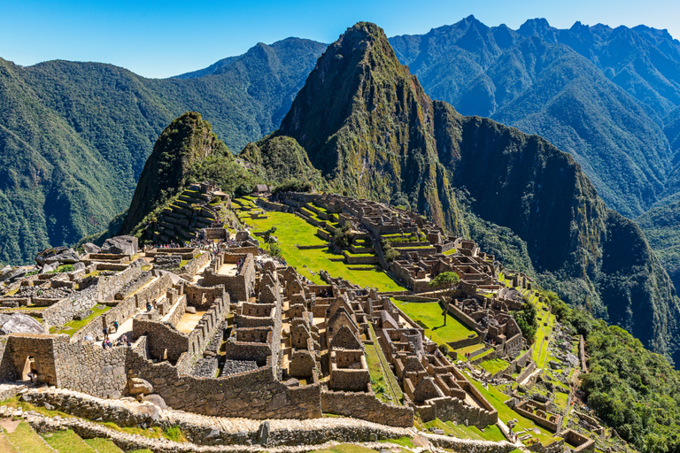 Cusco: 4 Day Jungle Adventure to Machu Picchu