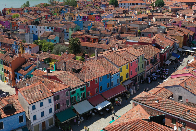 Venedig: Murano und Burano Bootsfahrt mit GlasbläsershowAbfahrt vom Bahnhof Santa Lucia