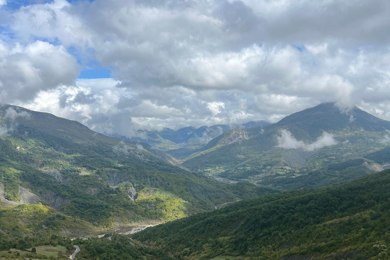 Shengjergj Wasserfall Tagestour ab Tirana