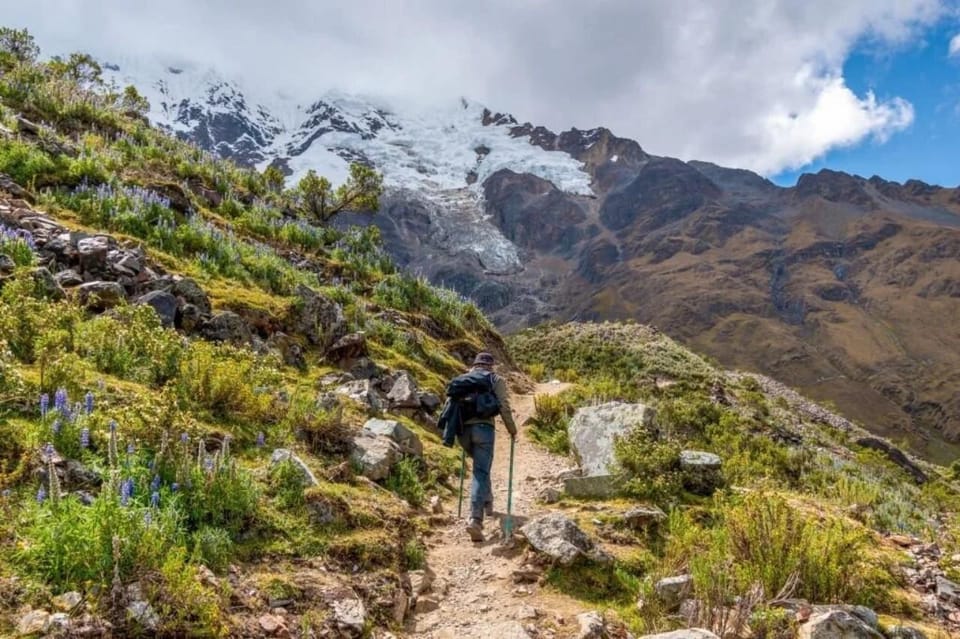 Von Cusco aus Ganztägige Tour zum Humantay See GetYourGuide