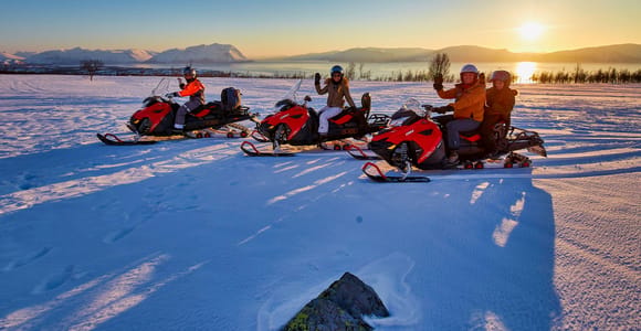 Tromsø: Lyngen Alps Guided Snowmobile Tour/ Afternoon
