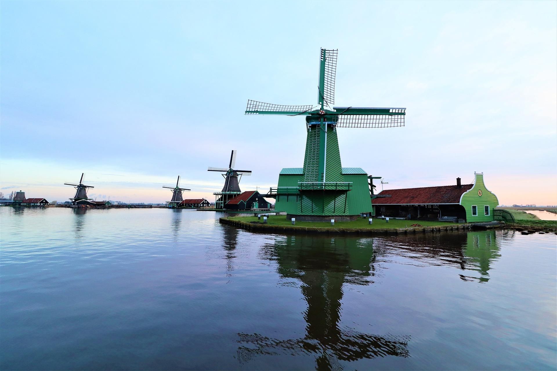 Amsterdam: E-Bike-Tour zu den Windmühlen nach Zaanse Schans
