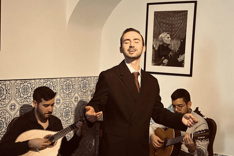 Lisbon: Intimate Fado Show in the Historic Fado District