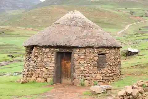 From Underberg: Roof of Africa Via Katse Dam 4-Day Tour