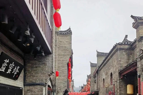 Guilin: Guided Walking Tour with Night Market Visit