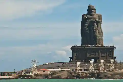 Thiruvananthapuram: One-Day Trip to Kanyakumari and Poovar