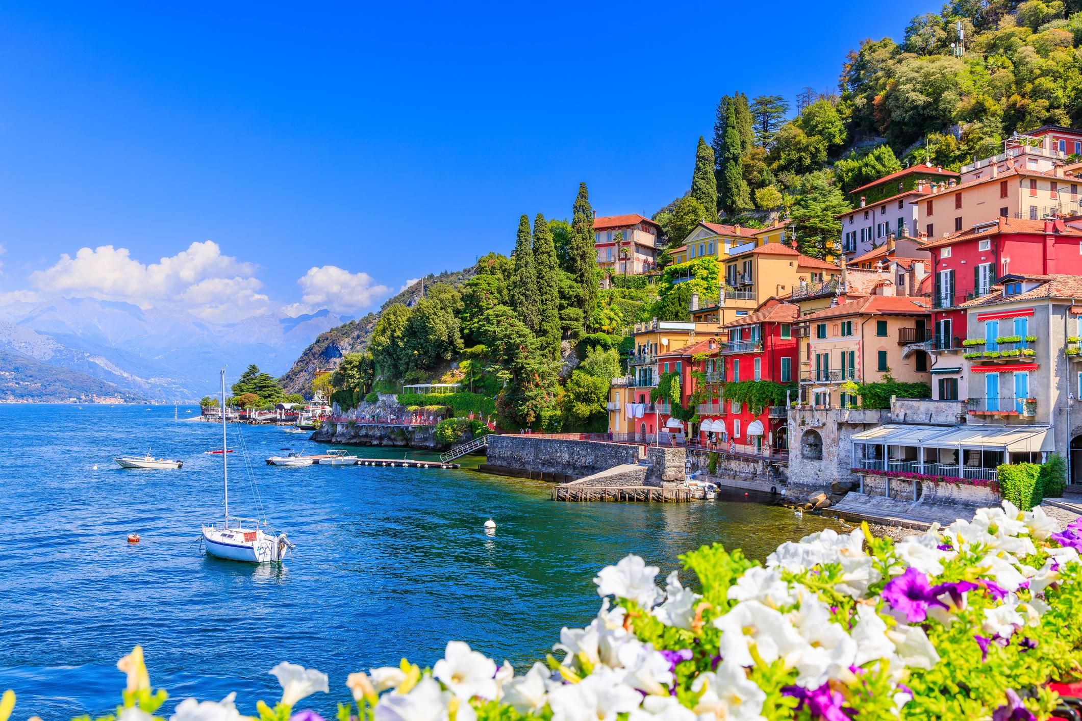 Ab Mailand: Comer See, Bellagio und Lugano mit Seebootfahrt
