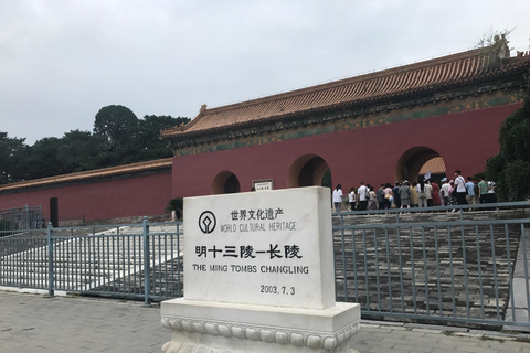 Beijing Ming Tomb Tickets buchen (Changling)