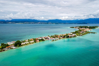 Milan: Lake Garda, Sirmione, Verona with Cruise and Vistas