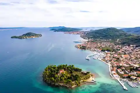 Zadar: Wycieczka łodzią motorową na 3 wyspy z orzeźwiającymi napojami