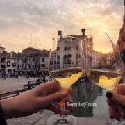 Venice: Sunset Walking Tour with Food and Wine Tastings