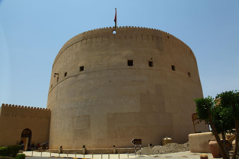 Antiga capital de Omã: Destaques dos passeios em NizwaTour privado a Nizwa