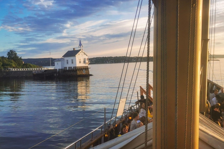 Oslo: Oslofjordcruise met diner met zeevruchten