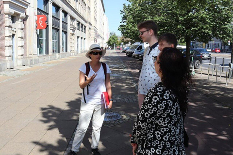 Leven achter het IJzeren Gordijn Warschau WandeltourPrivétour Alleen voor jouw groep