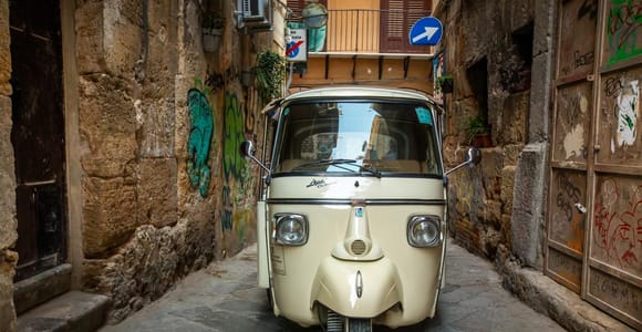 Palermo on 3 Wheels: 2-Hour Panoramic City Tour by Tuk Tuk