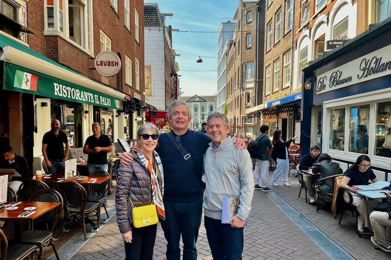 Amsterdam: Small Group Walking Tour with Fun Guide Walking Tour in Amsterdam with Enthusiastic and Fun Guide