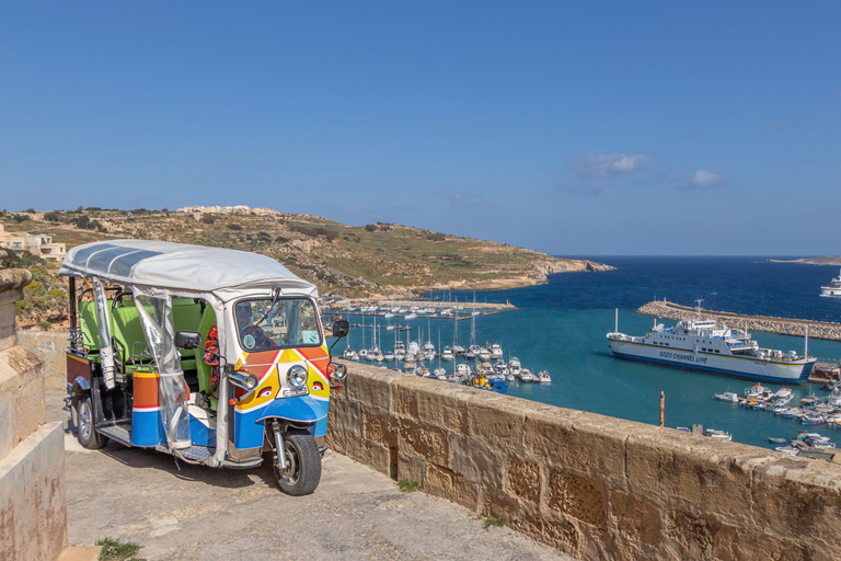 From Malta: Gozo Tuk-Tuk Tour with Comino Mini Cruise With Italian-Speaking Tour Leader