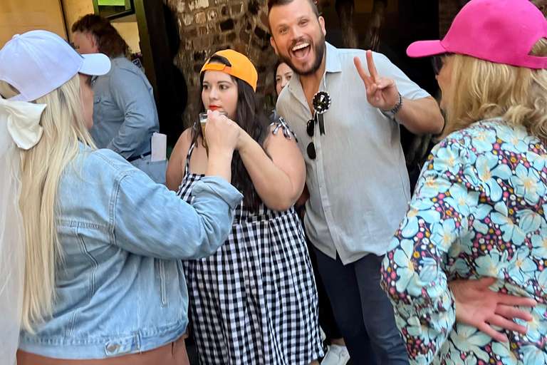 Charleston: Drunk History & Haunt Jaunt - Haunted Pub Crawl Charleston: Haunted Pub Crawl with 3 Stops