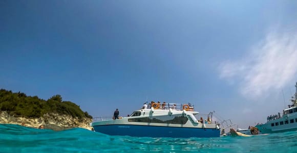 Lefkimmi to Syvota: Caves & Blue Lagoon Day Cruise
