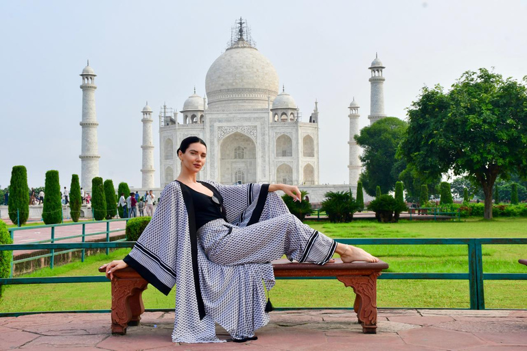 Agra: Sunrise of the Tajmahal with Skip-The-Line & Mausoleum Main Mausoleum Entry with Pre-Approved Ticket