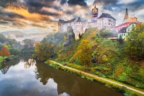 From Prague: Karlovy Vary and Loket Excursion (Optional Castle) Sightseeing Tour in Spanish - WITH ADMISSION