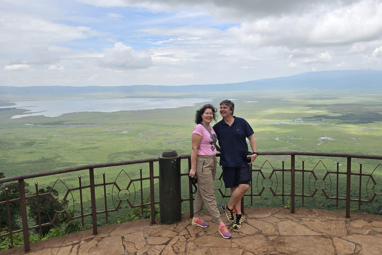 Arusha: 3-Day Serengeti Safari with Accommodation