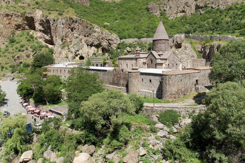 Tour to Etchmiadzin, Zvartnots, and Khor Virap