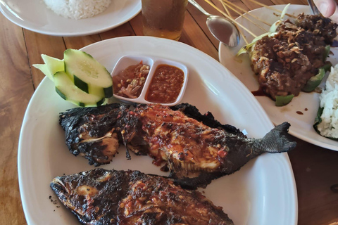 Bali: Fishing Charter Private Boat with Lunch & Hotel Pickup Bali: Fishing Trip & Blue lagoon Snorkeling