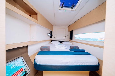 Z Zanzibaru: półdniowa wycieczka jachtemPółdniowa wycieczka luksusowym jachtem Z transferem z północy