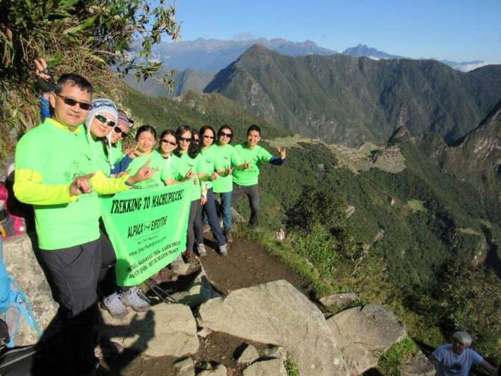 Machu Picchu: Inca Trail 2-dniowa wycieczka z przewodnikiem z noclegiem
