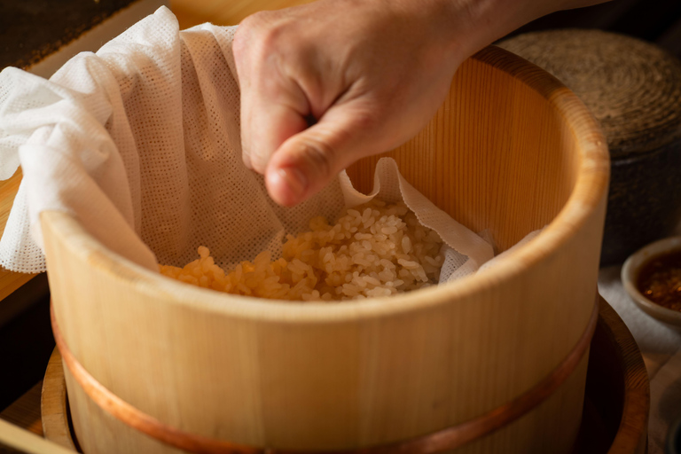 Exclusive 12-Course Omakase Sushi Experience in Osaka