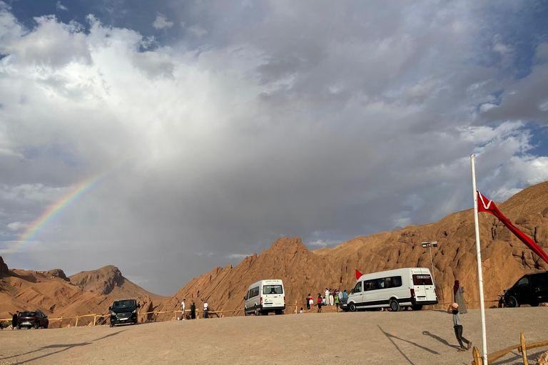 From Marrakech: Private 4-Day Tour To Merzouga & Luxury Camp From Marrakech: 4-Day Private premium Trip & Luxury camp.