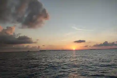PDC: Isla Mujeres Catamaran Tour with Snorkeling