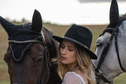 Oaxaca: Horseback Ride, Mezcal Fields & Cooking Class