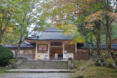 Koyasan: para além de Okunoin e da rota principal do temploKoyasan: para além de Okunoin e da rota do templo principal