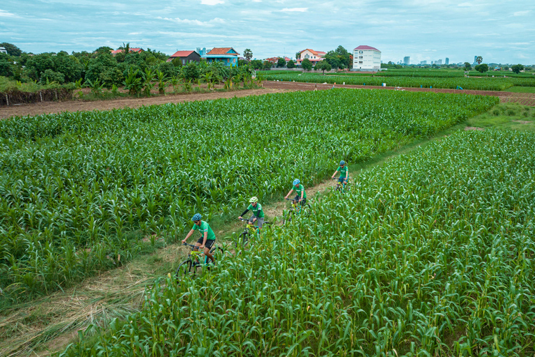 Phnom Penh: Mekong Island Full Day Ride with Lunch