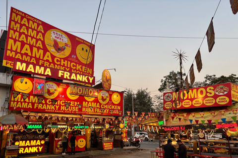 Agra: Tuk-Tuk Tour with Street Food and Spice MarketLive Professional Tour Guide and Tuk-Tuk Only