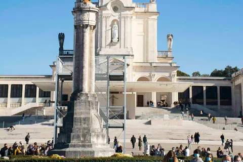 Fátima, Óbidos e Nazaré - Tour di un'intera giornata - Scopri la magia del Portogallo