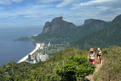 Rio de Janeiro: Two Brothers Hike and Favela Tour at Vidigal