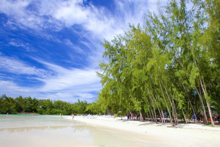 Mauritius: 5 eilanden tour oostkust met snorkelen & lunchTour met transfer