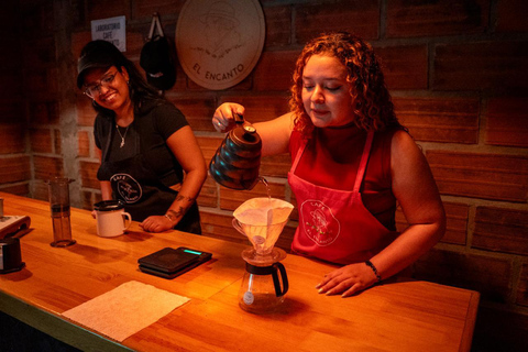 Medellín: Mountain Bike Tour and Coffee Experience