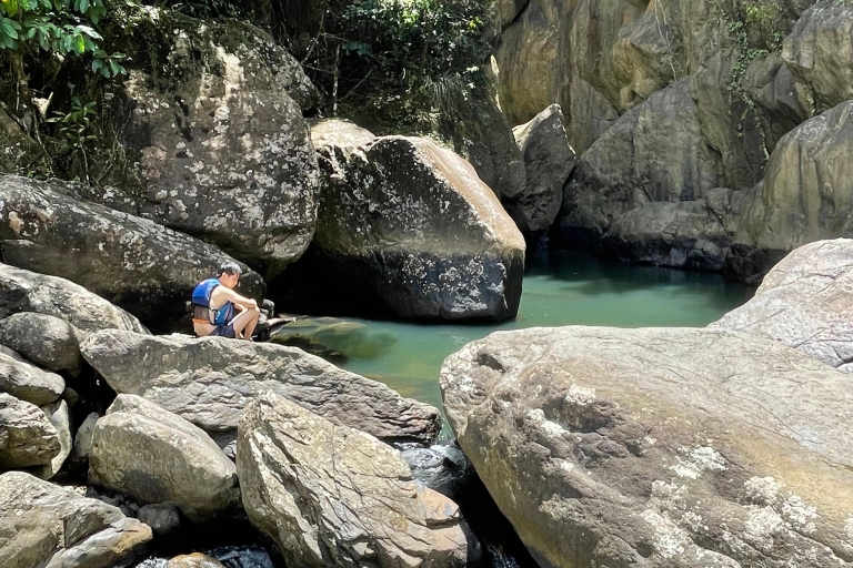Wanderung zum versteckten Wasserfall von El Yunque mit Transport